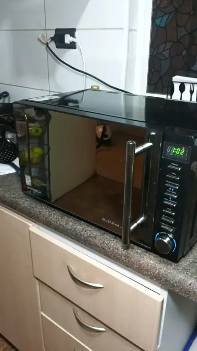 Microondas Somela BlackMirror 20L en buen estado - miniatura 1