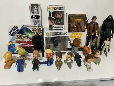 Colección de Figuras Star Wars Funko Pop y Más - miniatura 1