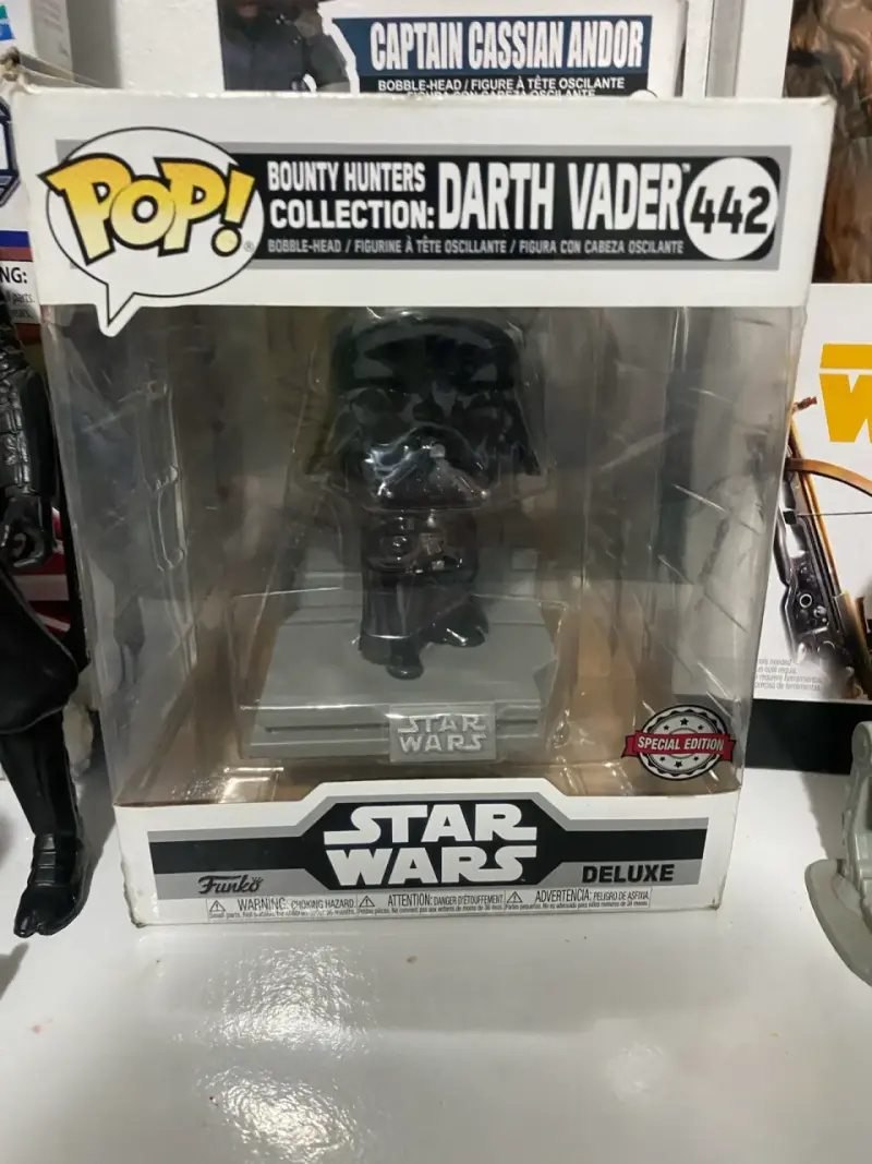 Colección de Figuras Star Wars Funko Pop y Más - 3
