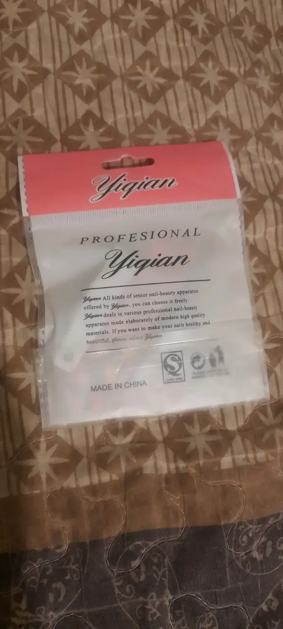 Set de Manicure Profesional Yiqian - 2