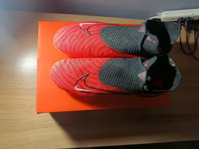 Zapatillas de fútbol Nike Phantom GX 2 rojos - miniatura 2