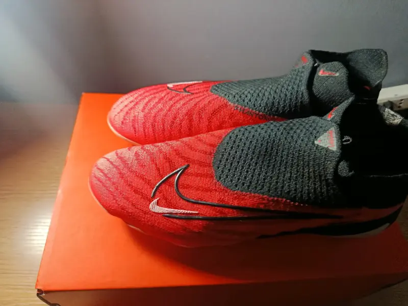 Zapatillas de fútbol Nike Phantom GX 2 rojos - 3