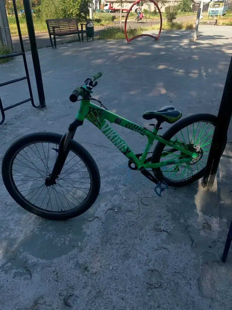 Bicicleta verde Viking Tuff 25 - 6