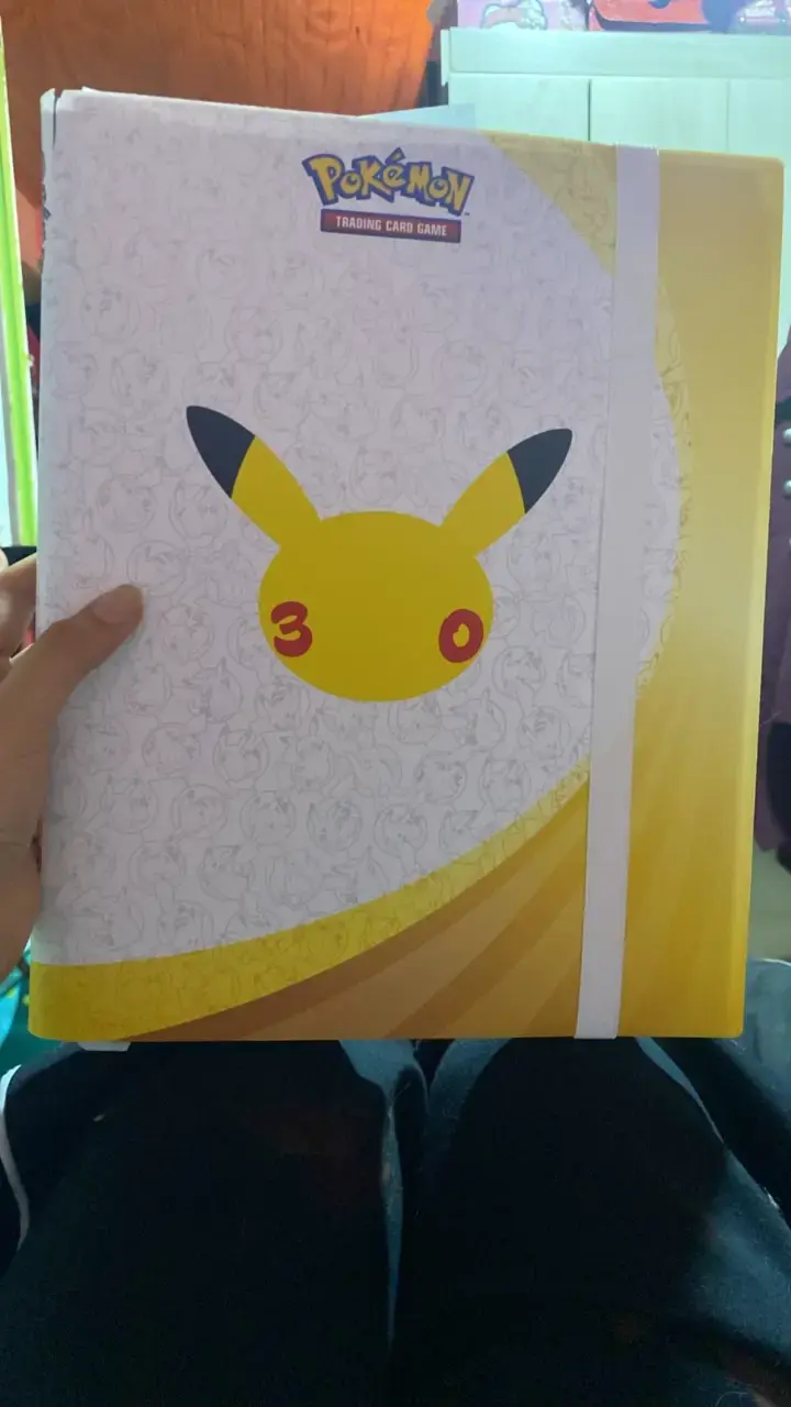 Binder de Cartas Pokémon 30 Aniversario