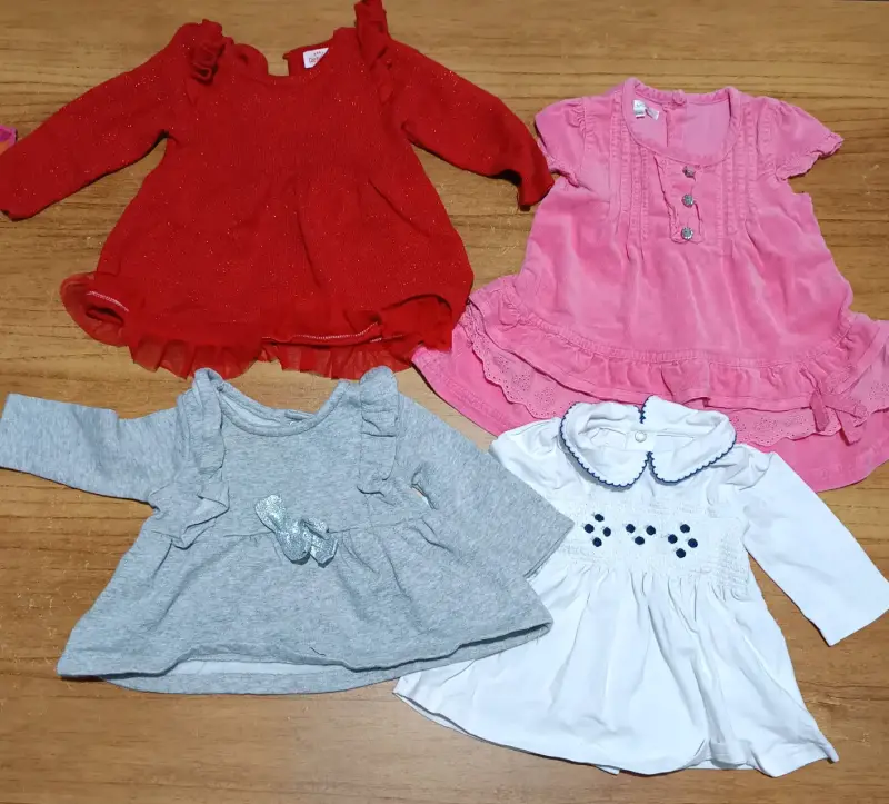 Conjunto de vestidos para niña en varios colores