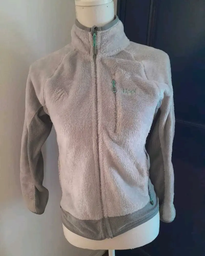 Chaqueta Polar Gris para Mujer Marca Lippi - 1