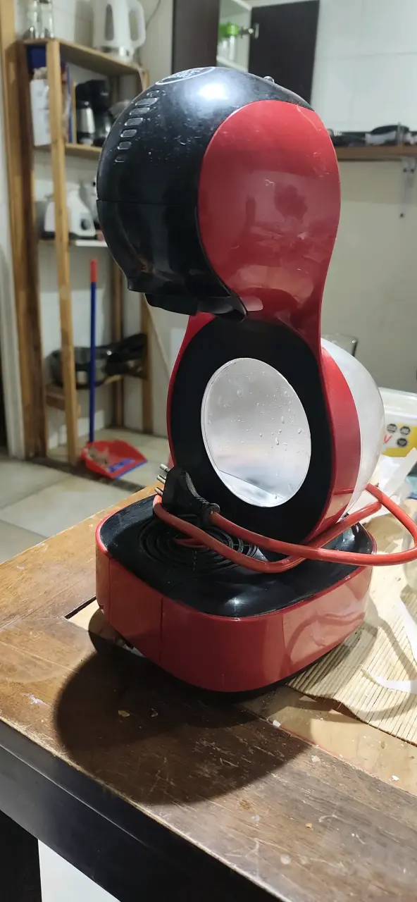 Cafetera Nescafé Dolce Gusto Roja - 3