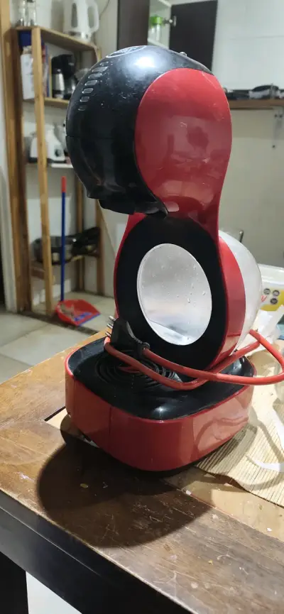 Cafetera Nescafé Dolce Gusto Roja - miniatura 3