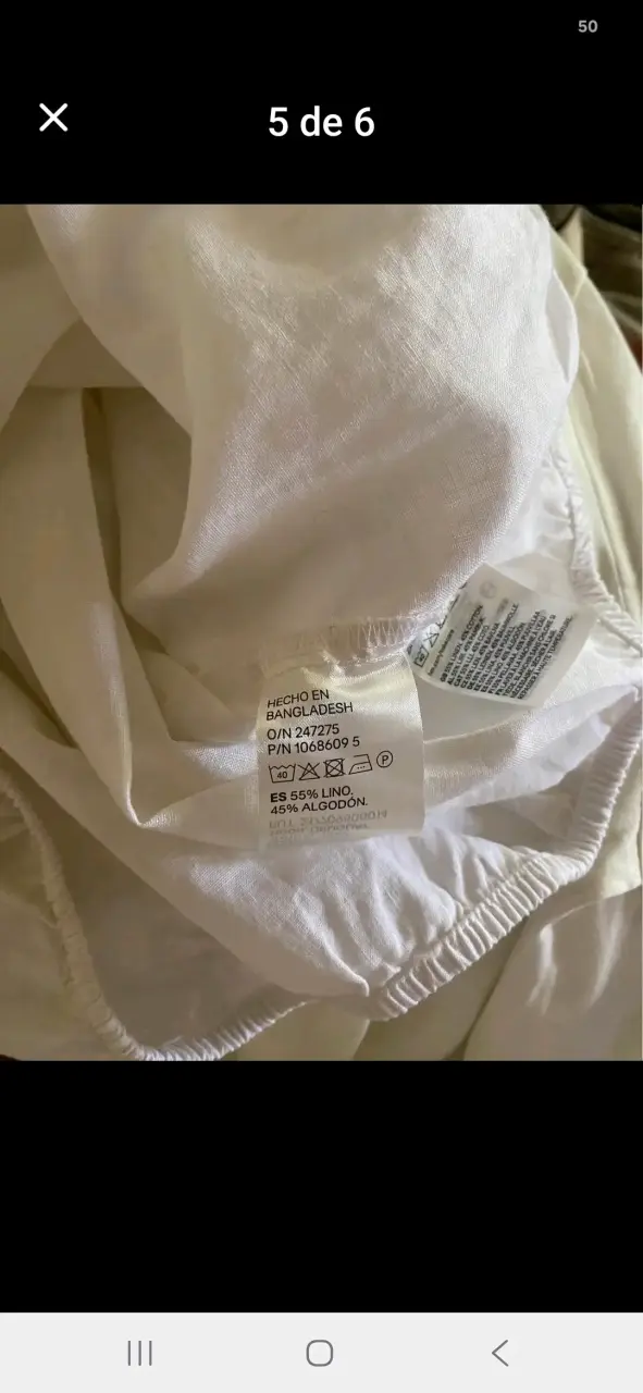 Blusa blanca de lino con mangas abullonadas - 5