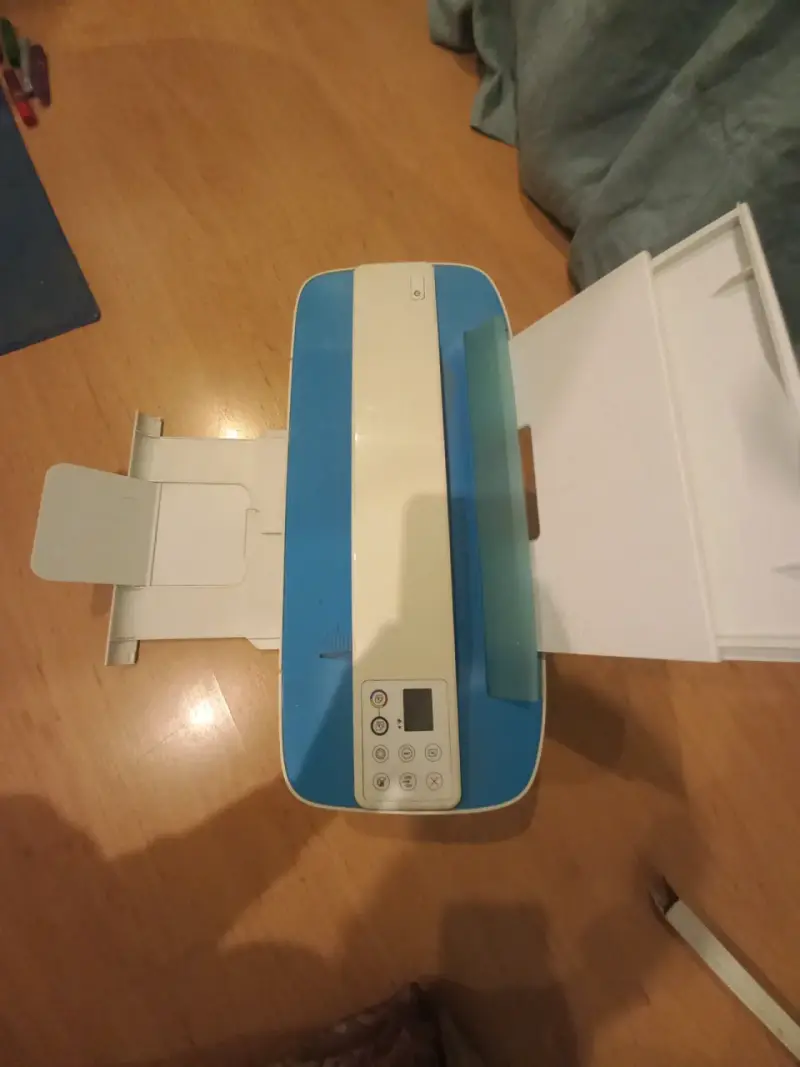 Impresora HP DeskJet Ink Advantage 3 - 1