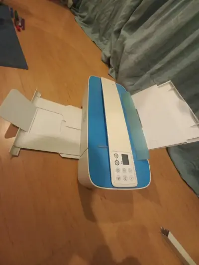 Impresora HP DeskJet Ink Advantage 3 - miniatura 3