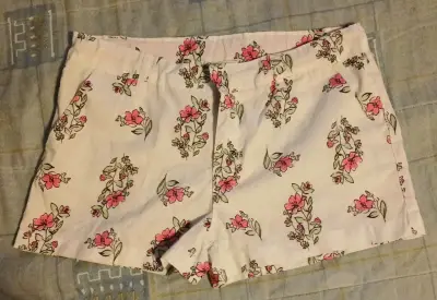 Short de niña con estampado floral Sweet Girl - miniatura 1