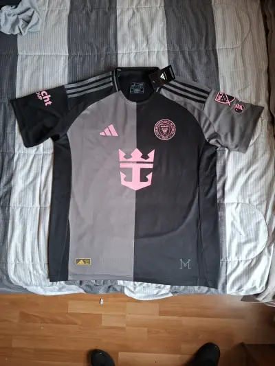 Camiseta Adidas Inter Miami Messi 10 Negra - miniatura 2