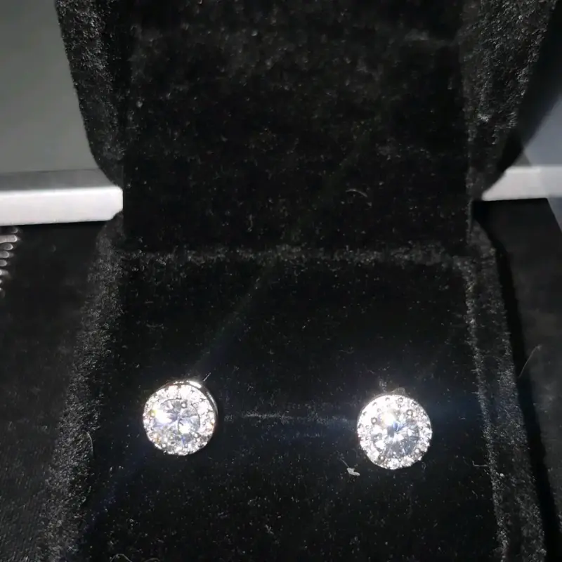 Aros de plata con circonitas brillantes
