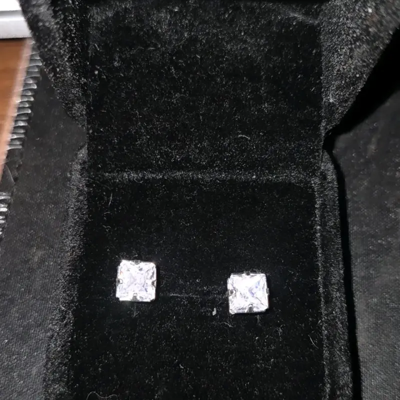 Aros de plata con circonitas cuadradas