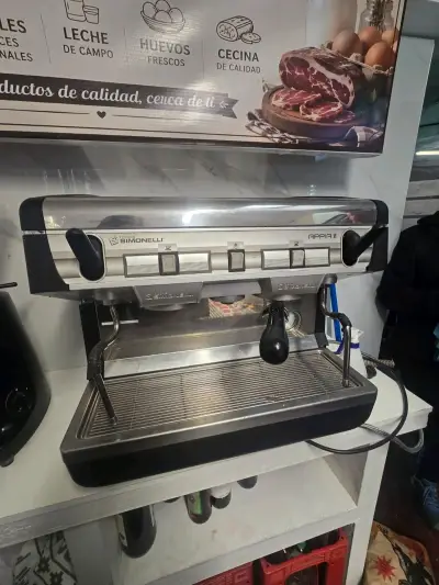 Máquina de Café Espresso Nuova Simonelli Appia II - miniatura 3