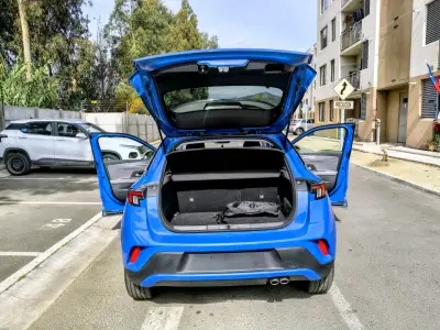Auto Opel Mokka Azul en Buen Estado - miniatura 2