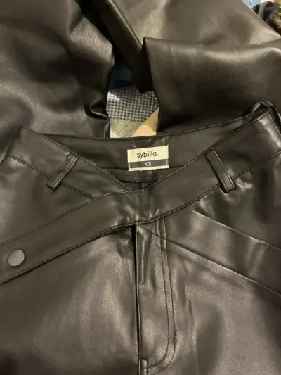 Pantalones de cuero sintético negros Sybilla XS - miniatura 1