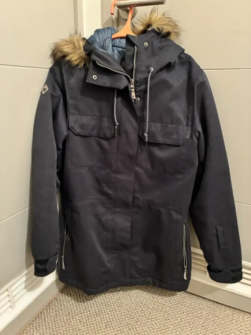 Parka azul con capucha de piel sintética Weinbrenn