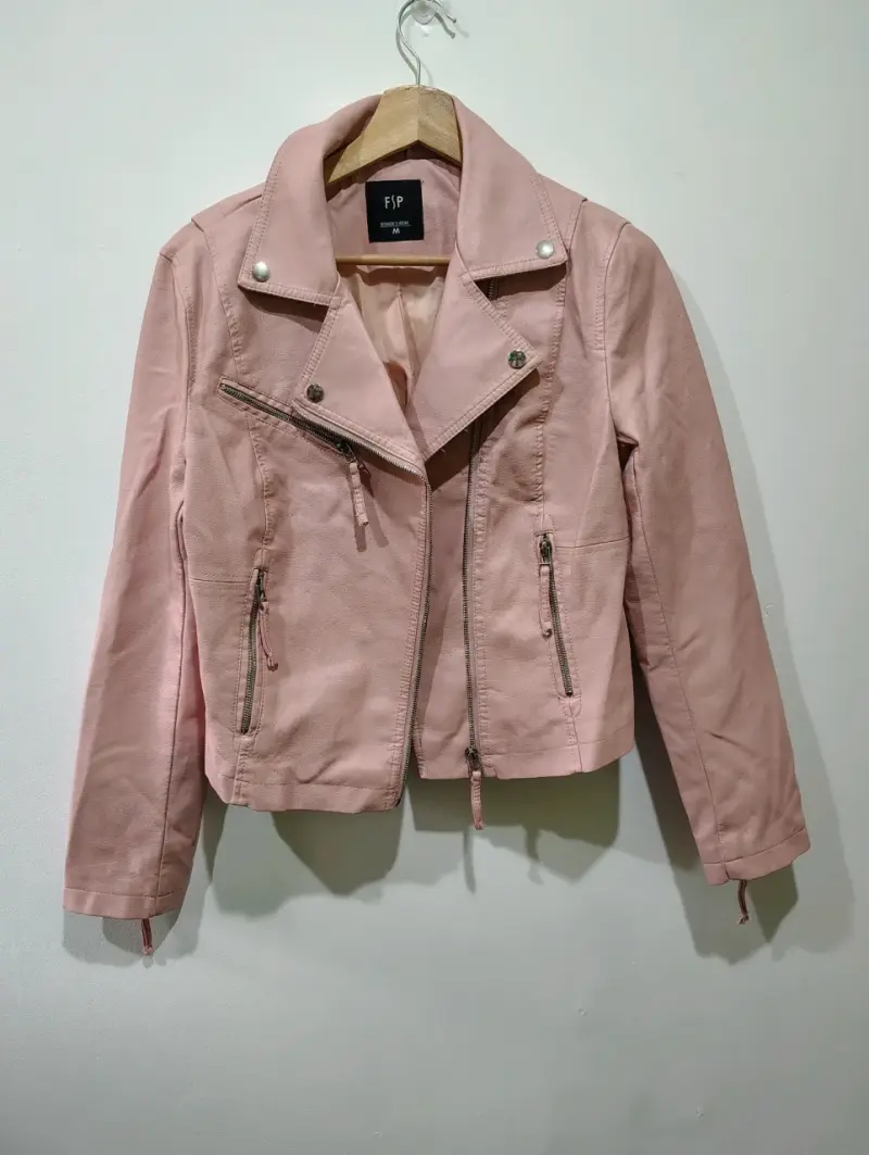 Chaqueta de cuero sintético rosa para mujer - 1