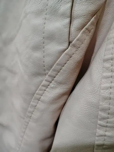 Chaqueta de cuero sintético rosa para mujer - miniatura 5