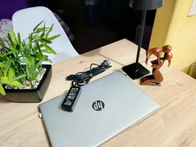 Laptop HP Pavilion 15-eh006la - miniatura 6
