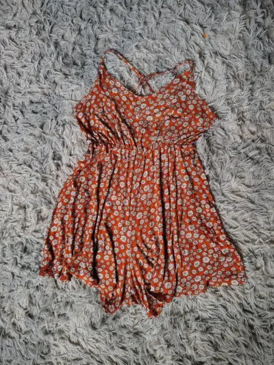 Vestido corto floral naranja para mujer - miniatura 1