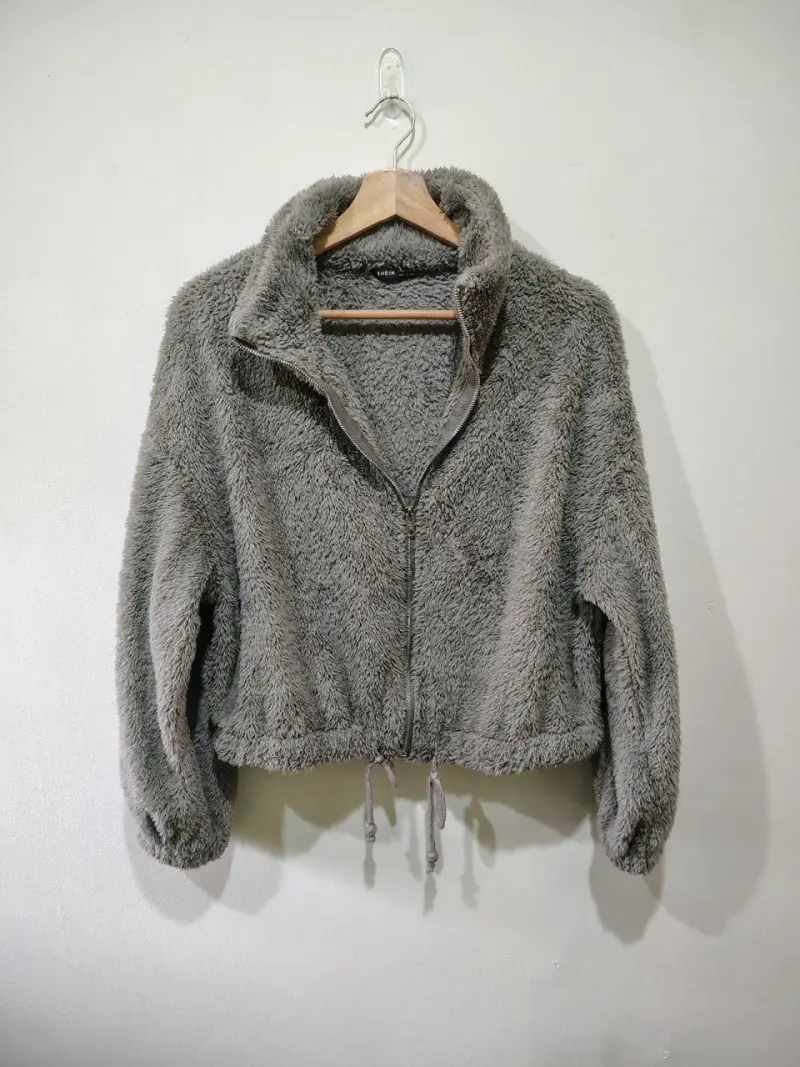 Polerón de felpa gris Shein con cierre - 3