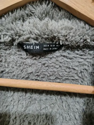 Polerón de felpa gris Shein con cierre - miniatura 4