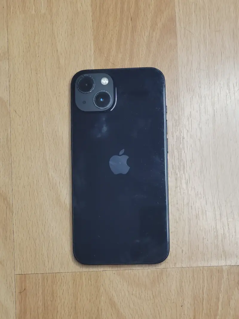 iPhone 13 Solo Wifi