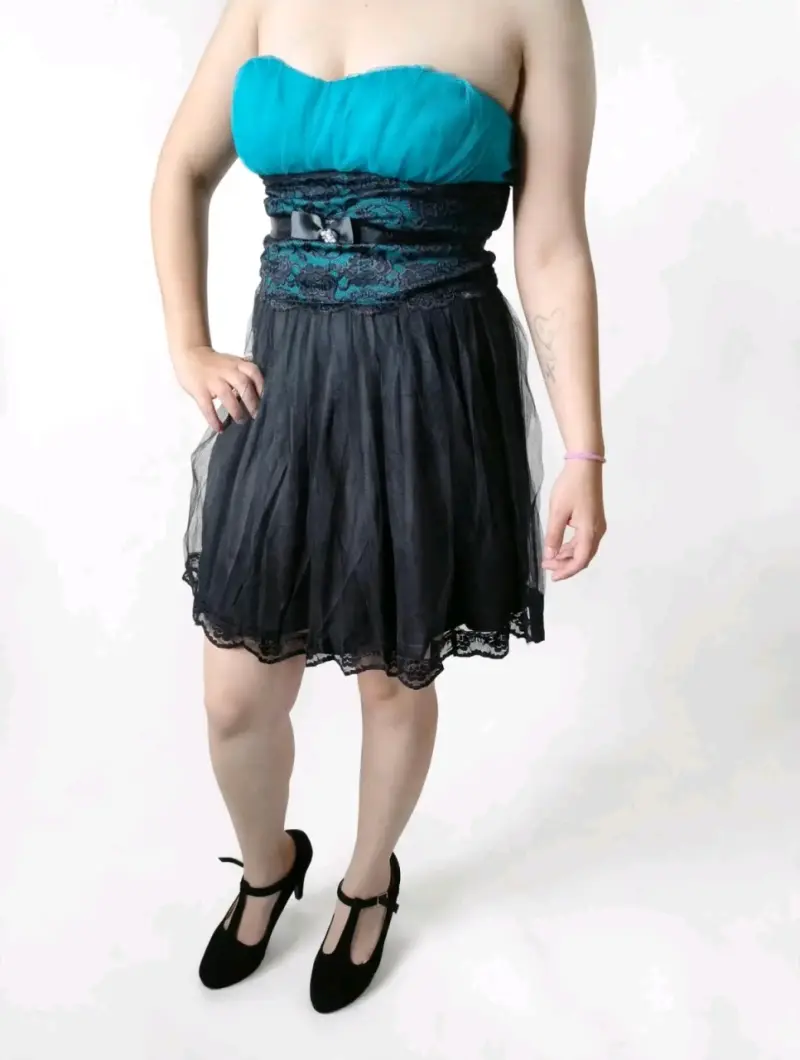 Vestido de fiesta corto en varios colores - 5