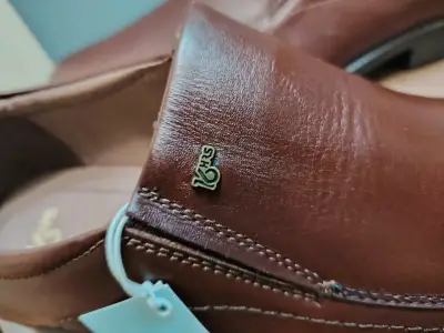 Zapatos de cuero marrón 16 HRS para hombre - miniatura 4