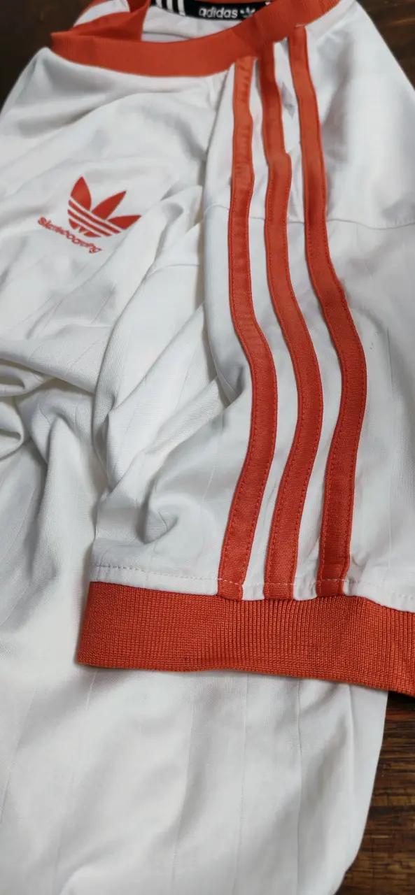 Polera Adidas Skateboarding Talla M DISEÑO UNICO. - 4