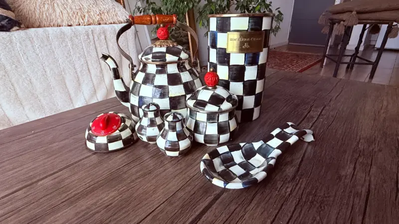 Juego de té cerámico ajedrezado MacKenzie-Childs - 3