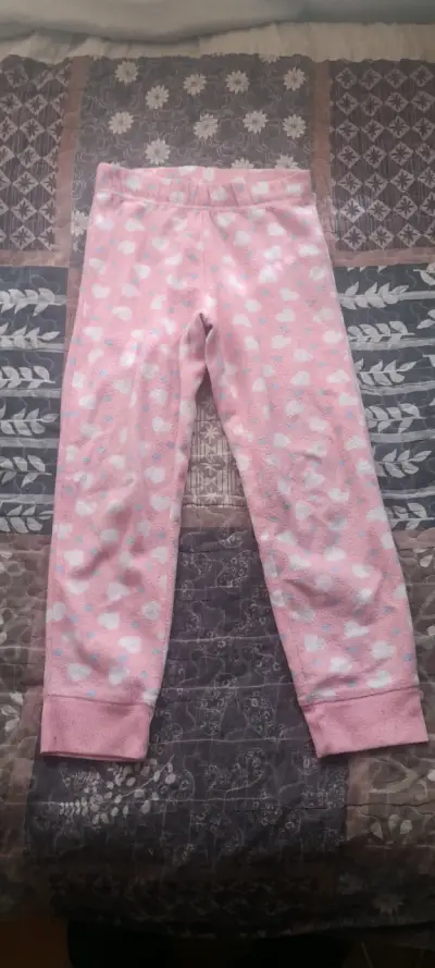 Pantalones de polar rosados con corazones para niña - miniatura 1