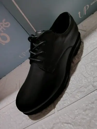 Zapatos de vestir negros para hombre - miniatura 6