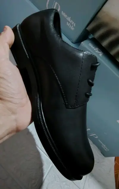 Zapatos de vestir negros para hombre - miniatura 6