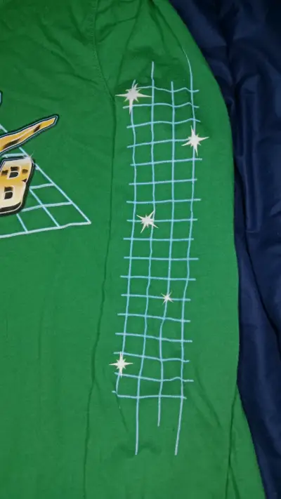 Polera verde Nike SB con diseño gráfico - miniatura 4