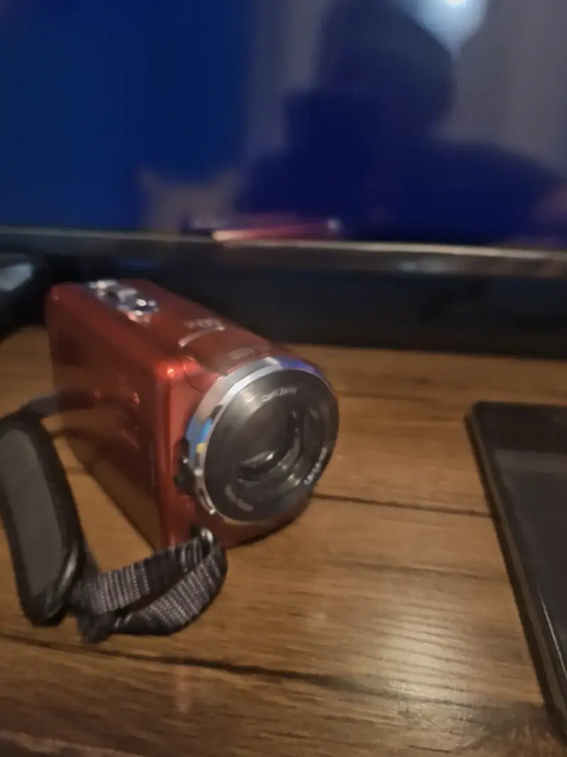 Videocámara Sony Handycam DCR-SR68 roja - 5