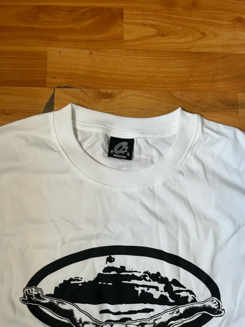 Polera corteiz silver surfer - 3