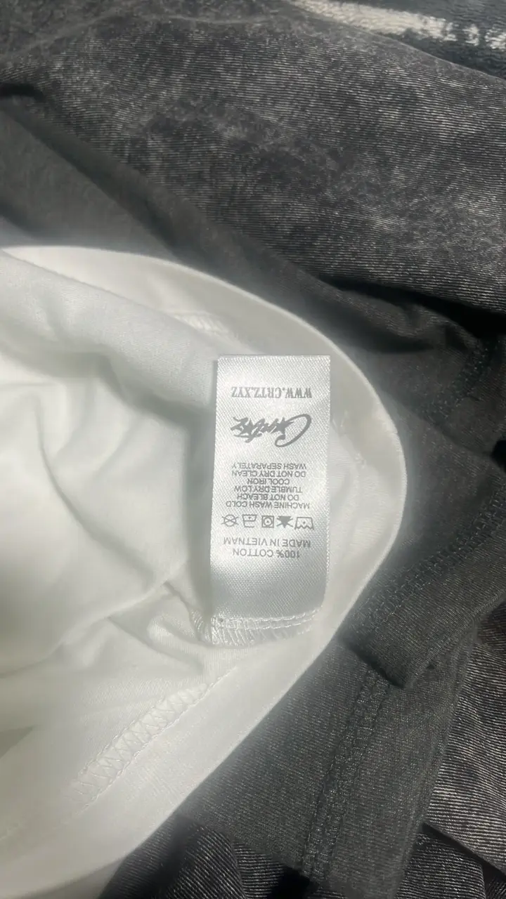 Polera corteiz silver surfer - 4