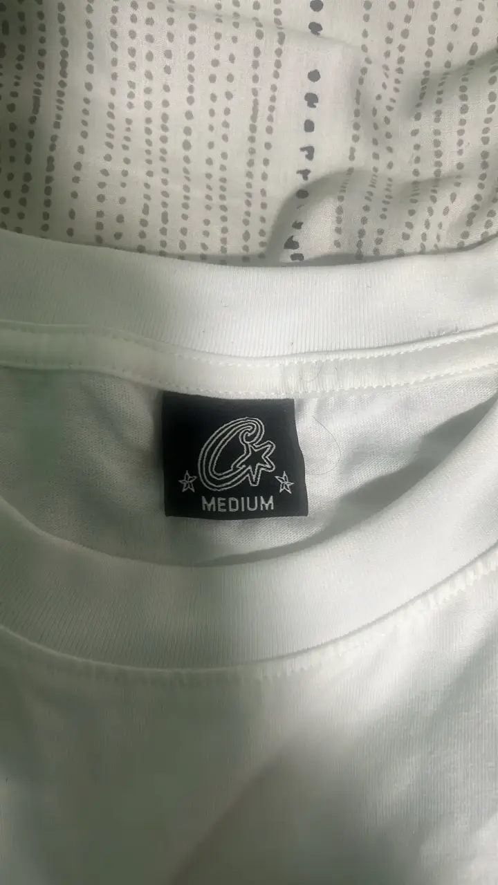 Polera corteiz silver surfer - 6