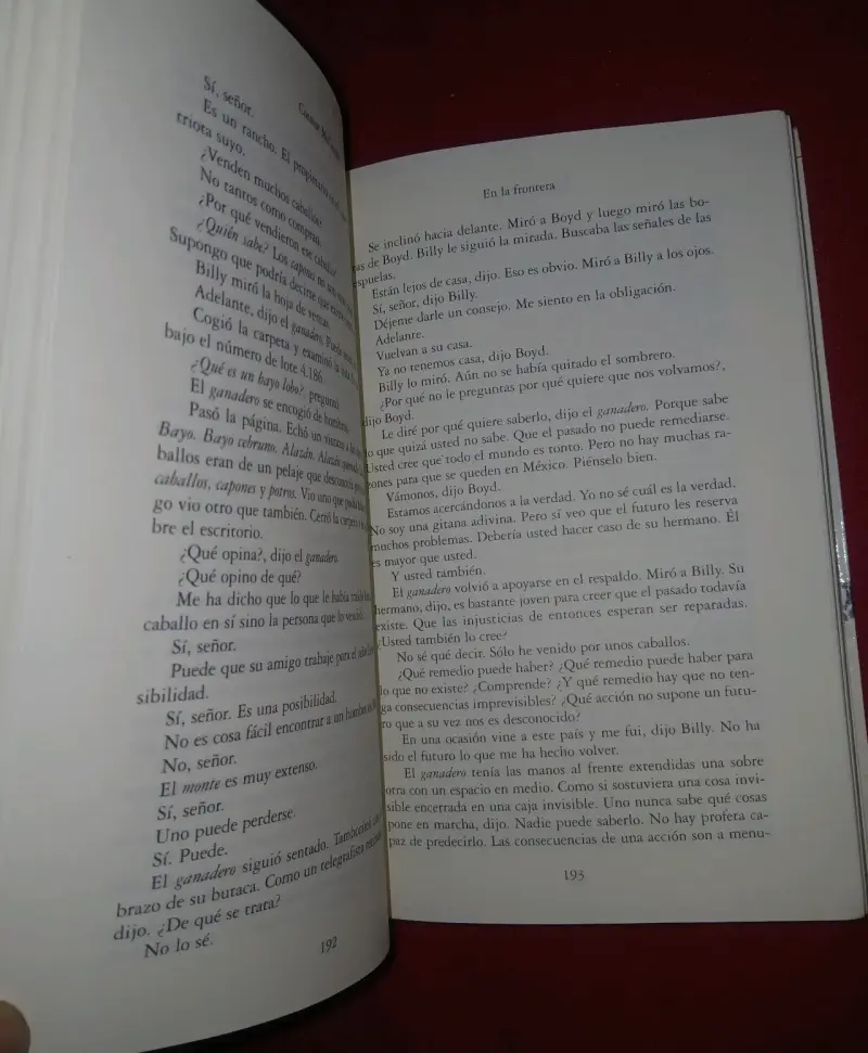 Libro 'En La Frontera' de Cormac McCarthy - 4