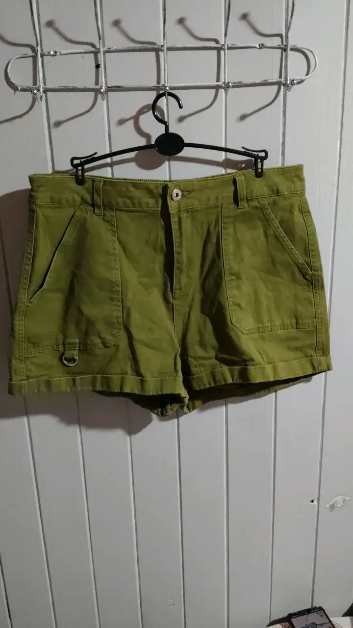 Shorts verdes de algodón para mujer - 1