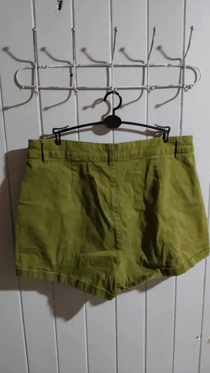 Shorts verdes de algodón para mujer - 2