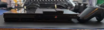 PLAYSTATION 2 + MEMORY CARD 16 MB + PENDRIVE 64GB - miniatura 4