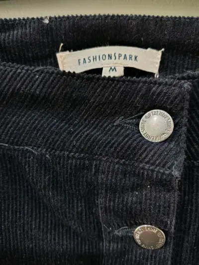 Falda negra con botones Fashions park - miniatura 2