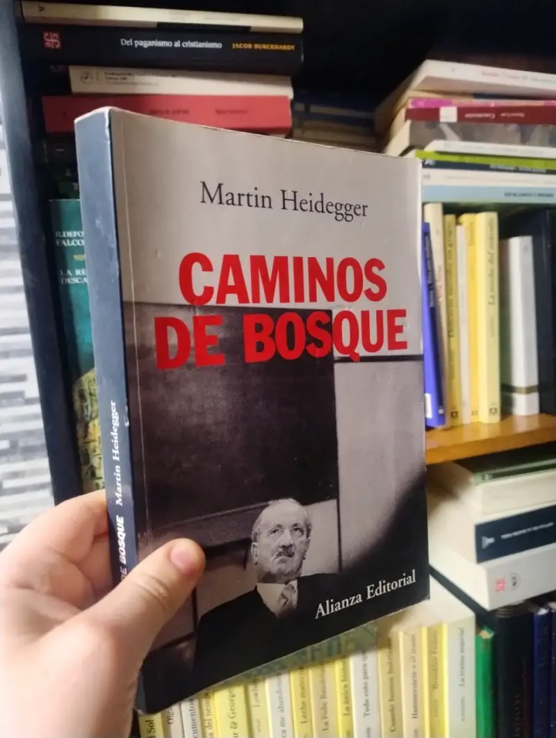 Libro 'Caminos de Bosque' de Martin Heidegger - 2