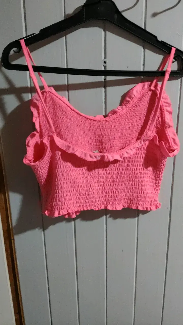 Top corto rosa con tirantes - 2