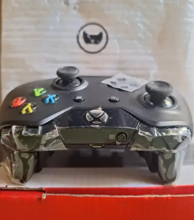 Control inalámbrico Xbox One ES NUEVO! - miniatura 1